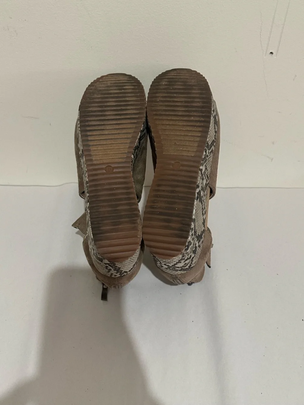 Corky’s Size 10 Westbrook Taupe Snakeskin Print Platform Sandals